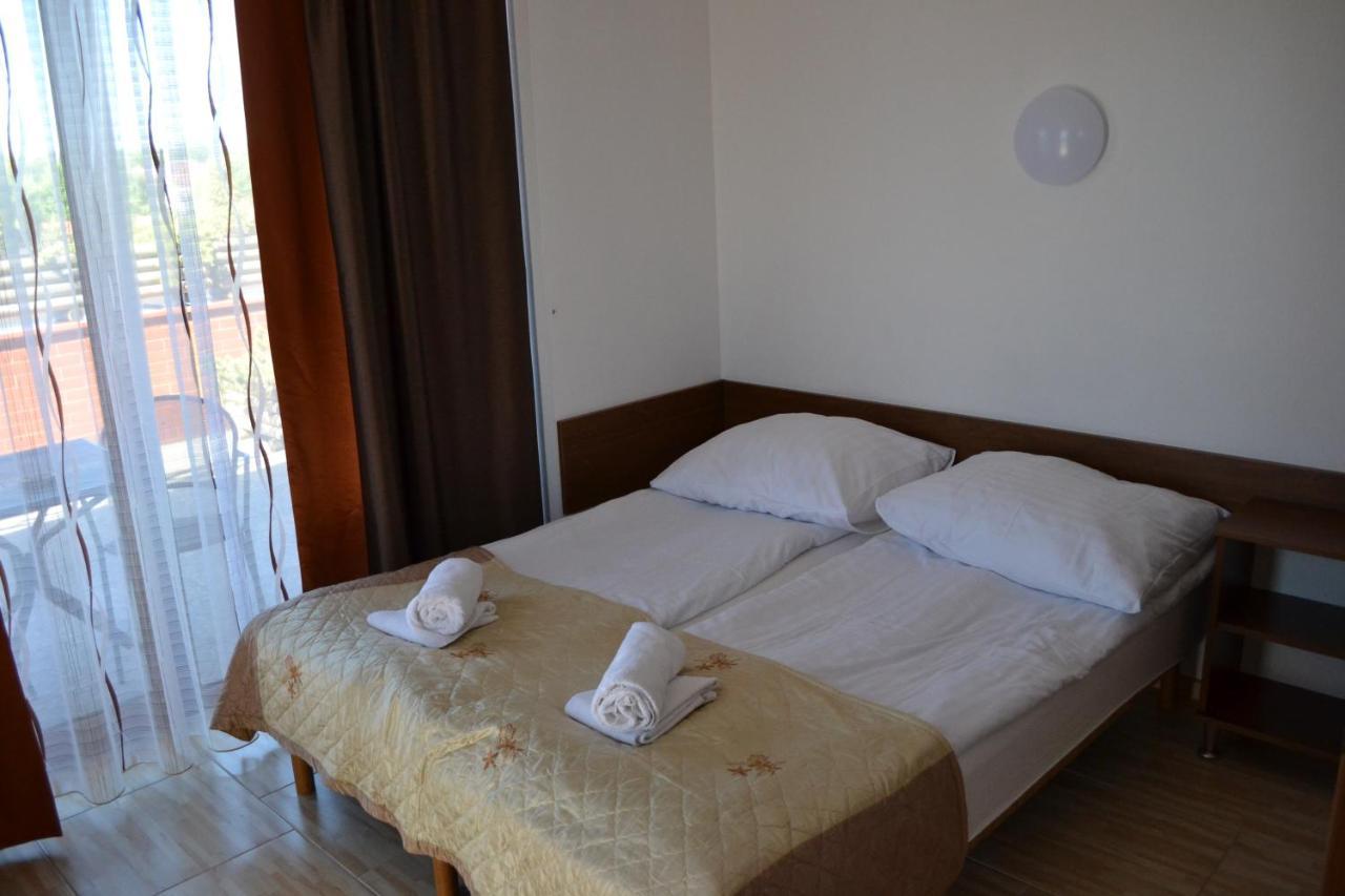Gosciniec Kaszebe Bed & Breakfast เวบา ภายนอก รูปภาพ
