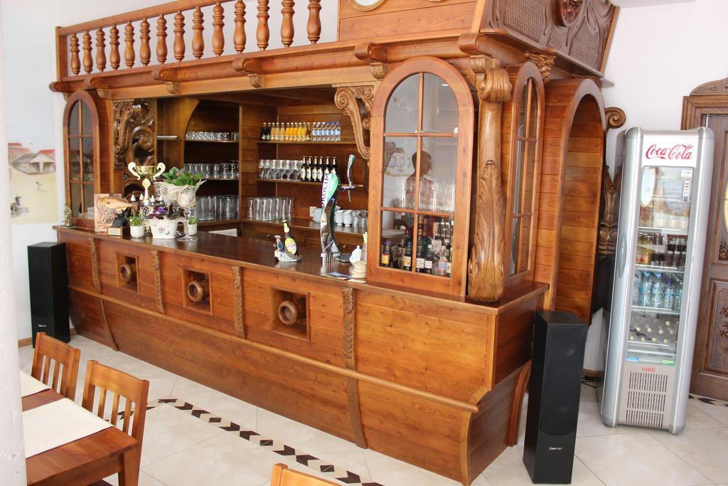 Gosciniec Kaszebe Bed & Breakfast เวบา ภายนอก รูปภาพ