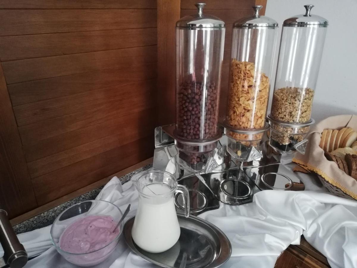 Gosciniec Kaszebe Bed & Breakfast เวบา ภายนอก รูปภาพ